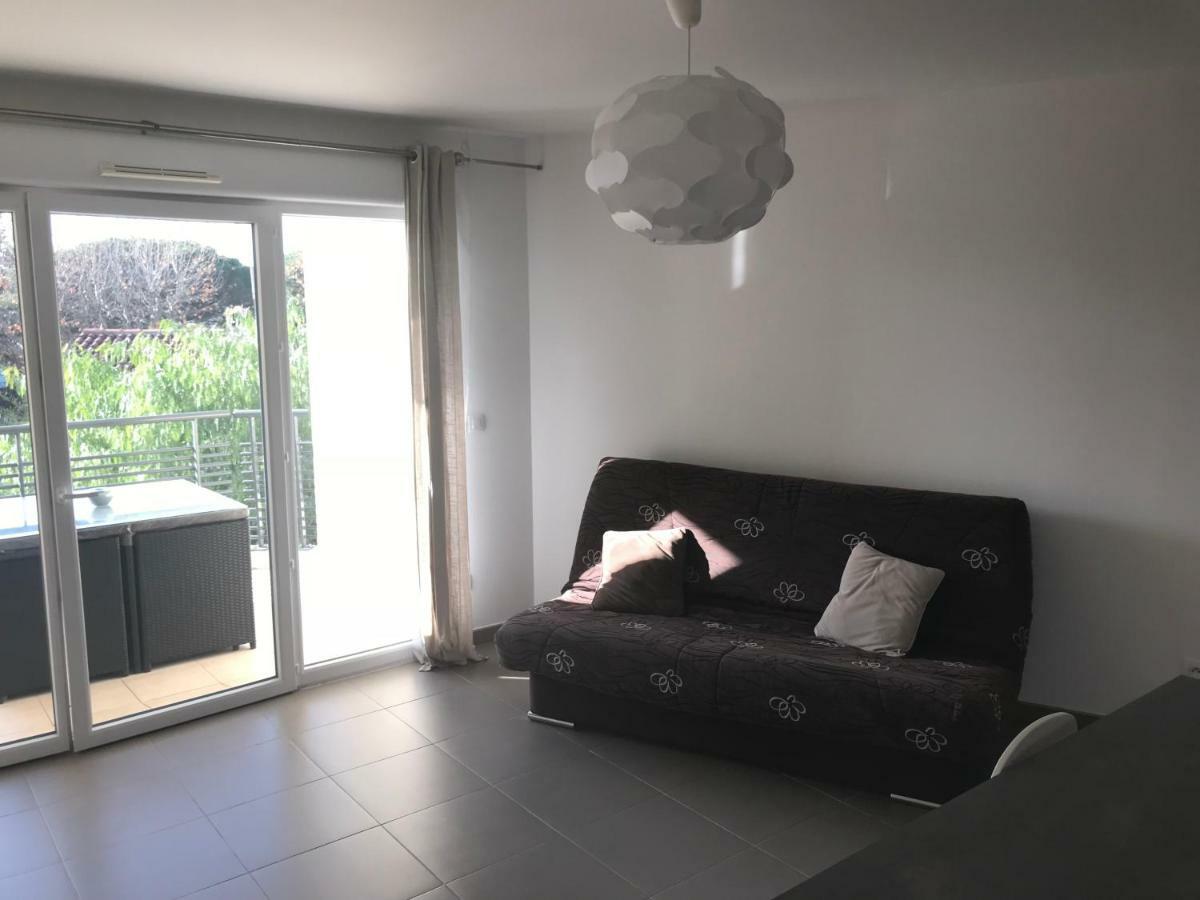 Appart' Au Port Apartment Frejus Luaran gambar